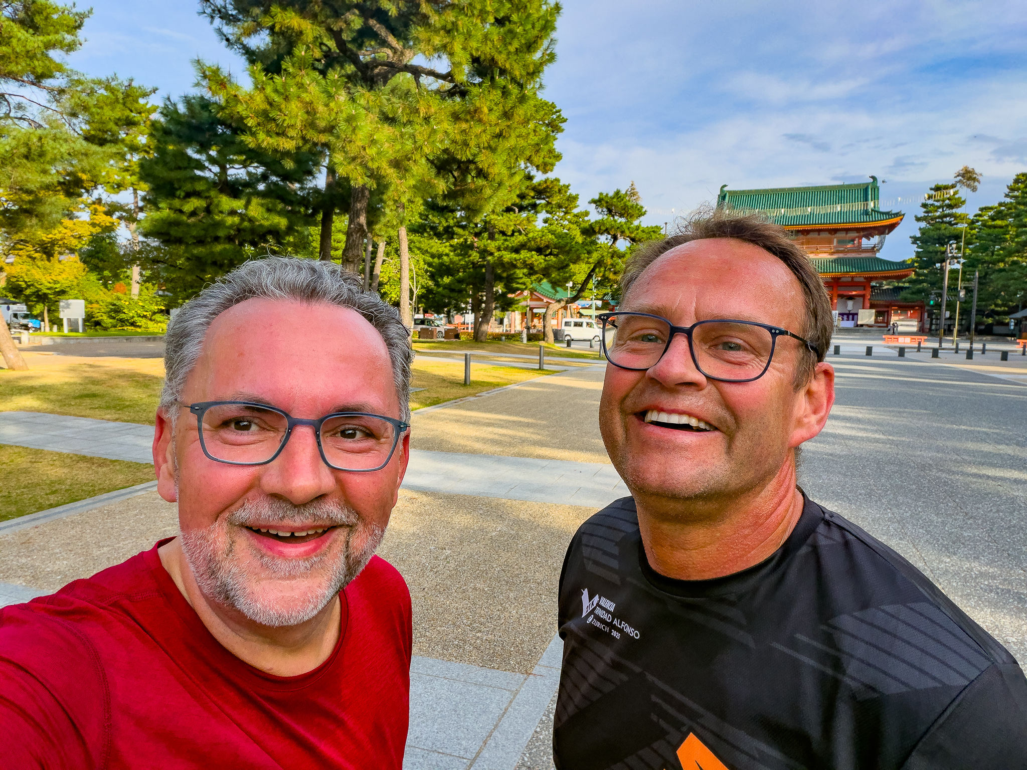 Morgenlauf am Kamogawa und Heian-Schrein, Kyoto, 19. Oktober 2026 – Aufnahme 1